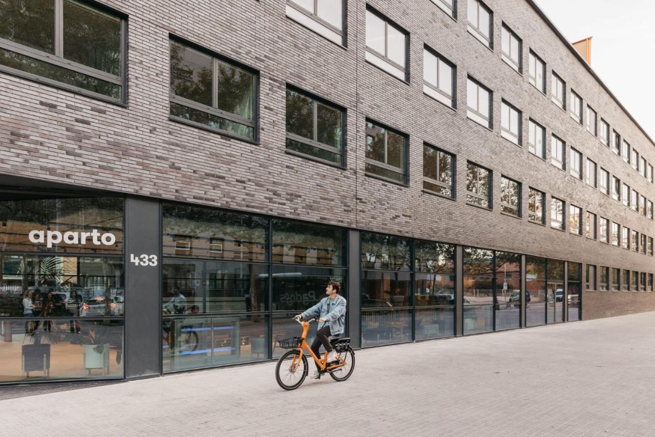 For Students Studying In Barcelona Only - Stunning Spacious Studios And Private Rooms At Pallars Student Accommodation 外观 照片