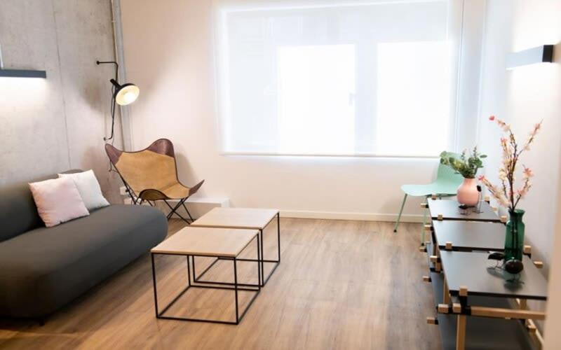 For Students Studying In Barcelona Only - Stunning Spacious Studios And Private Rooms At Pallars Student Accommodation 外观 照片