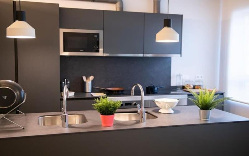 For Students Studying In Barcelona Only - Stunning Spacious Studios And Private Rooms At Pallars Student Accommodation 外观 照片